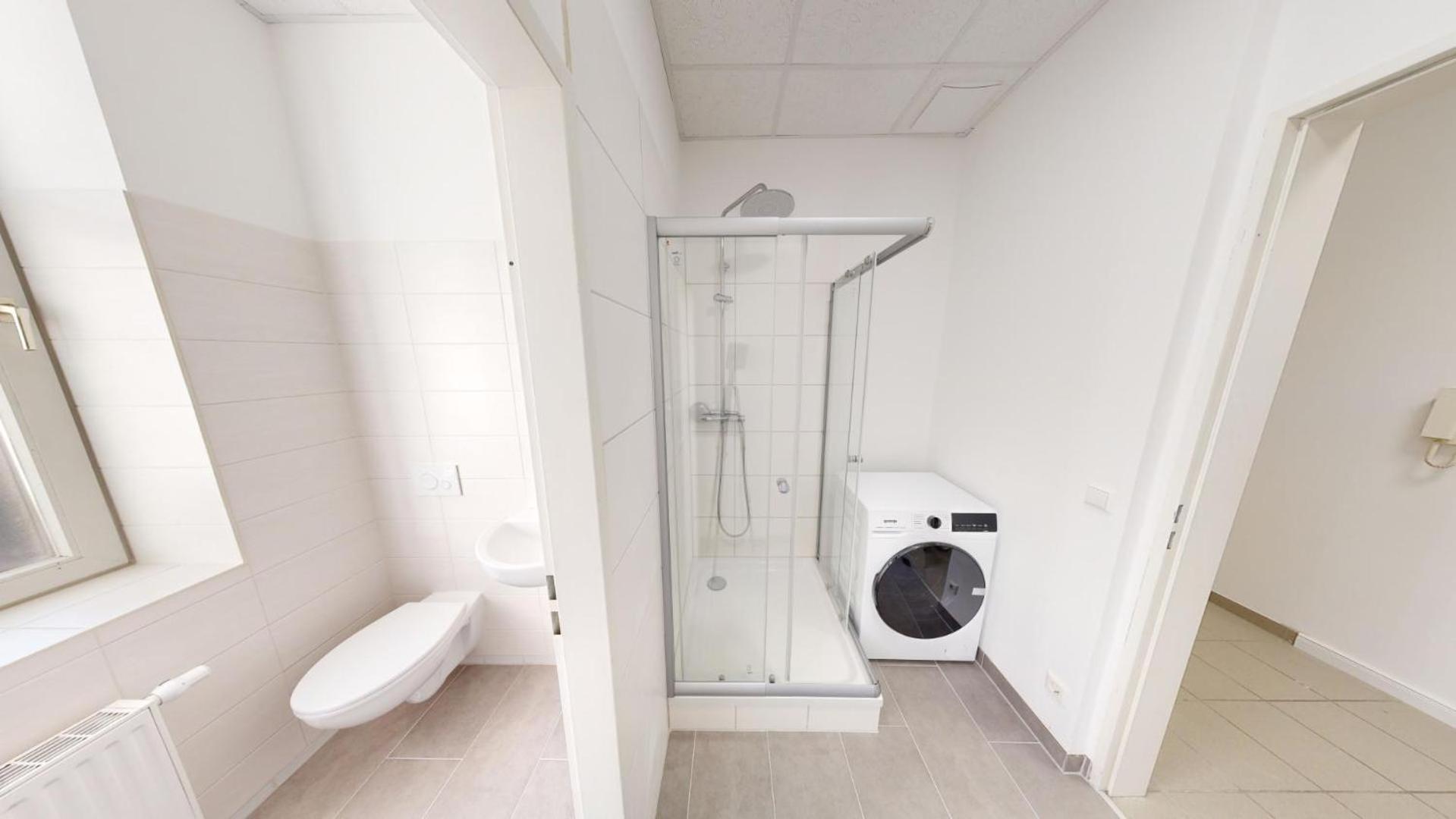 Apartment Frisch Renovierte Im Leipziger Osten *